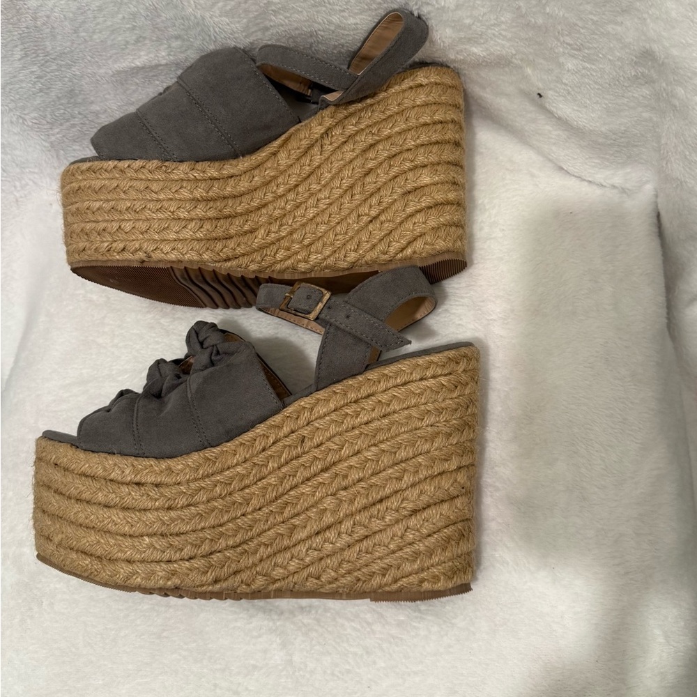 Gray Platform Espadrille Sandals - image 3
